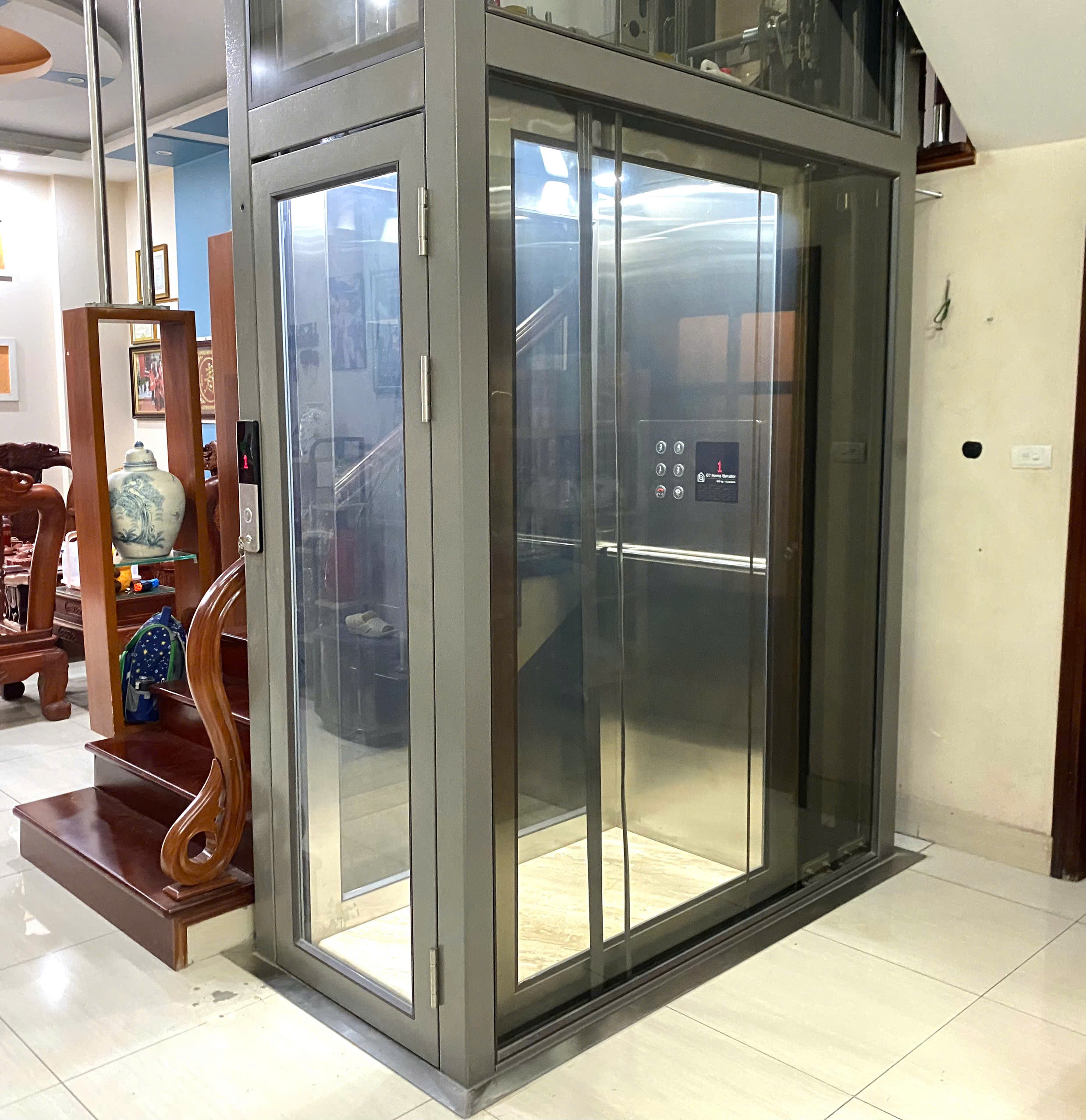 z6011930292442 0ce5a6ada4021a351e9acd629e89d4bb Công trình thang máy Hoàng Mai
