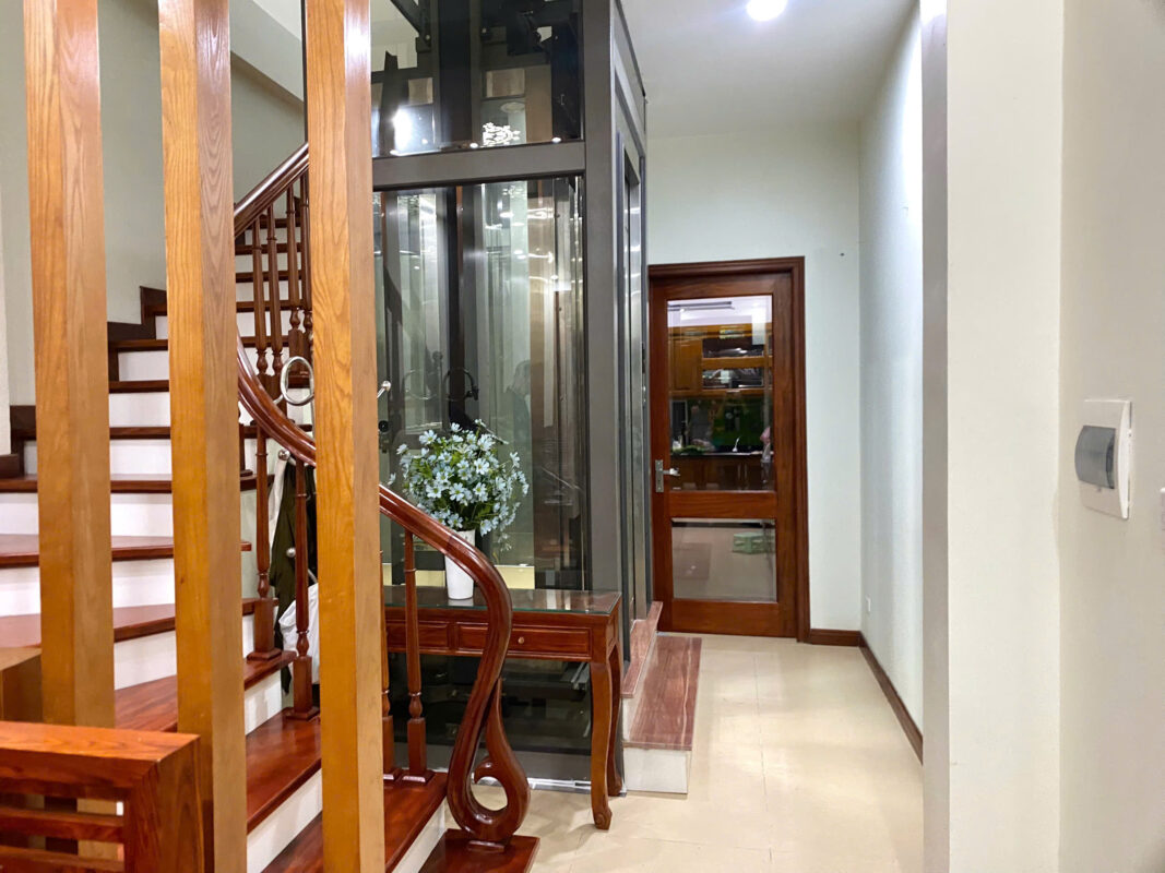 z6074204803321 ab544d4741db1242aeaca4f9d3ed6790 Thang máy gia đình,Công trình thang máy gia đình