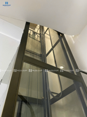 63 Lắp thang máy cho nhà cải tạo