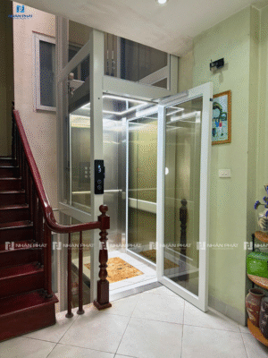 90 Thang Máy Lắp Đặt Ở Giếng Trời Thang Bộ